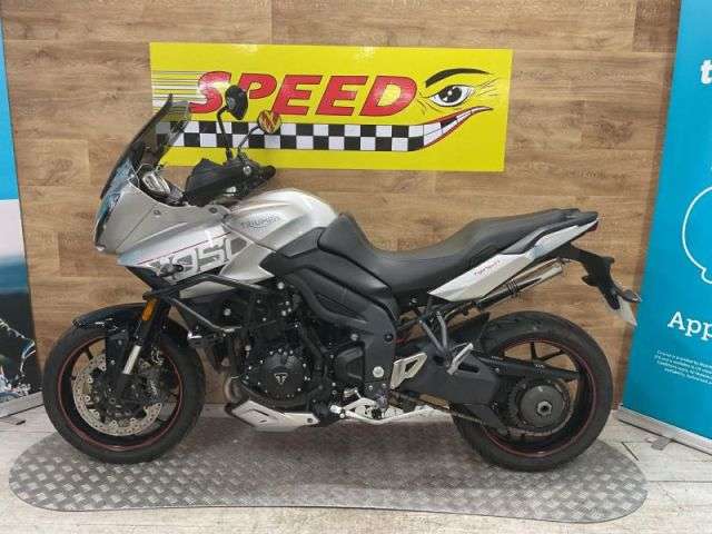 A 2017 TRIUMPH TIGER SPORT 1050 Tiger Sport 1050 A 2017 TRIUMPH TIGER SPORT 1050 Tiger Sport 1050