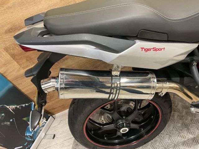 2017 TRIUMPH TIGER SPORT 1050 2017 TRIUMPH TIGER SPORT 1050