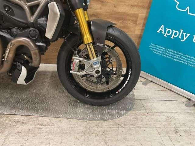2014 DUCATI M1200 S 2014 DUCATI M1200 S
