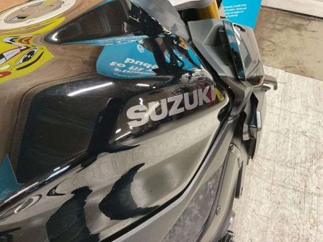 2022 SUZUKI GSXS 1000 RQ M2 2022 SUZUKI GSXS 1000 RQ M2