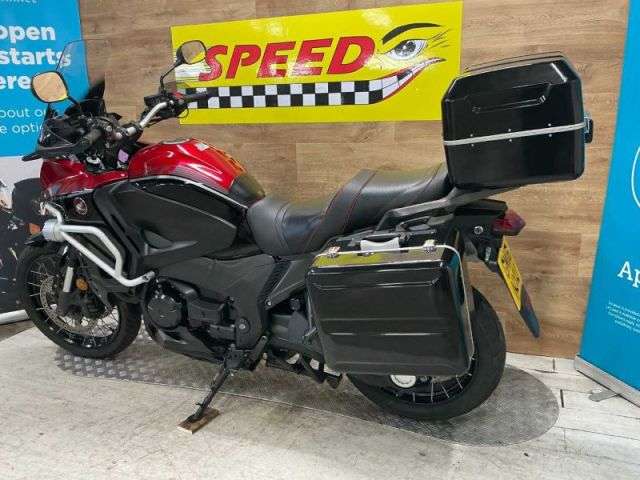 2016 HONDA VFR 1200 XD-G 2016 HONDA VFR 1200 XD-G
