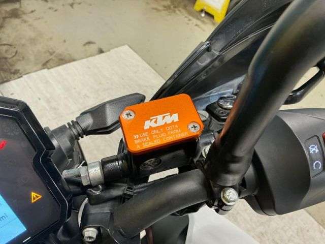 2020 KTM 390 DUKE 20 2020 KTM 390 DUKE 20