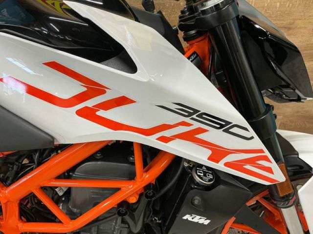2020 KTM 390 DUKE 20 2020 KTM 390 DUKE 20