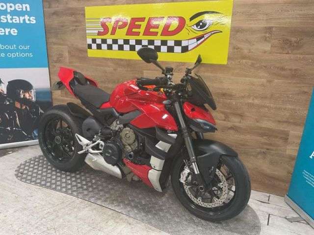2020 DUCATI STREETFIGHTER V4 2020 DUCATI STREETFIGHTER V4