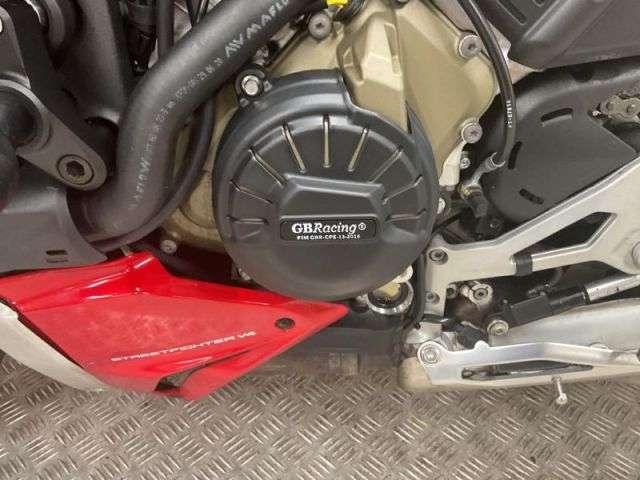 2020 DUCATI STREETFIGHTER V4 2020 DUCATI STREETFIGHTER V4