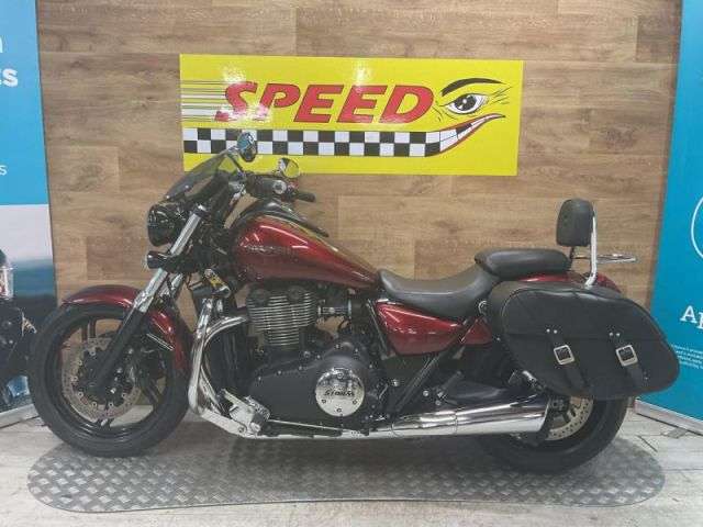 A 2017 TRIUMPH THUNDERBIRD STORM ABS Thunderbird Storm ABS A 2017 TRIUMPH THUNDERBIRD STORM ABS Thunderbird Storm ABS