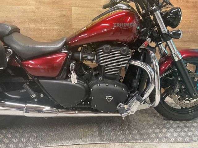2017 TRIUMPH THUNDERBIRD STORM ABS 2017 TRIUMPH THUNDERBIRD STORM ABS