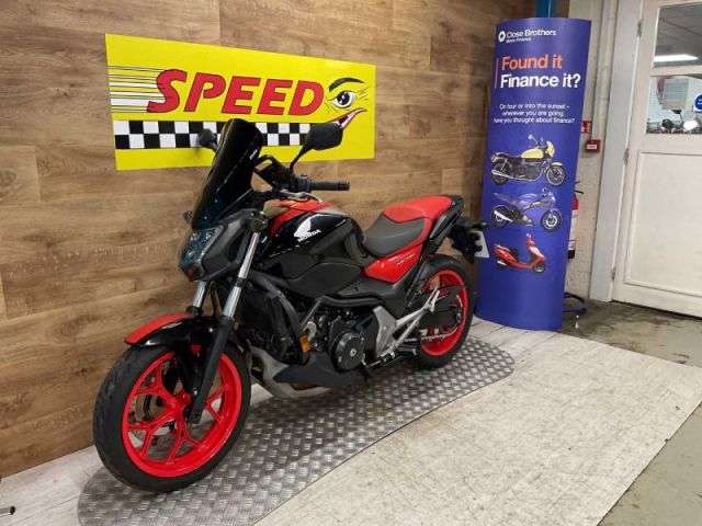 2017 HONDA NC 750 SA-H 2017 HONDA NC 750 SA-H