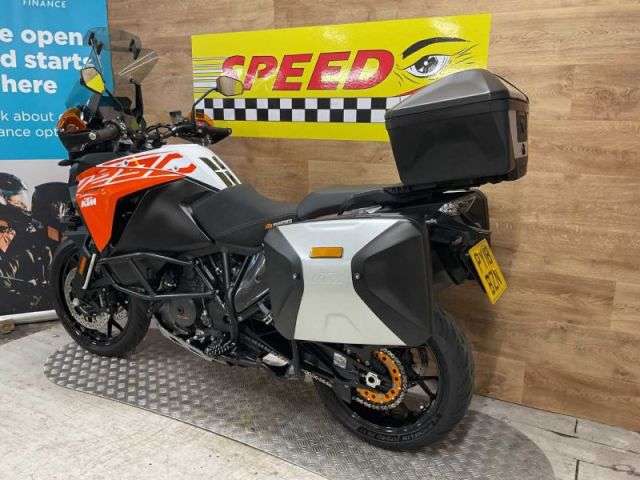 2018 KTM 1290 SUPER ADVENTURE S 18 2018 KTM 1290 SUPER ADVENTURE S 18