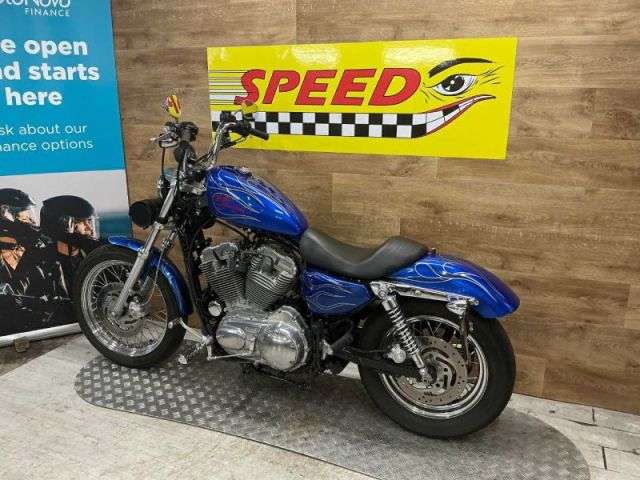 2009 HARLEY-DAVIDSON XLH 883 2009 HARLEY-DAVIDSON XLH 883