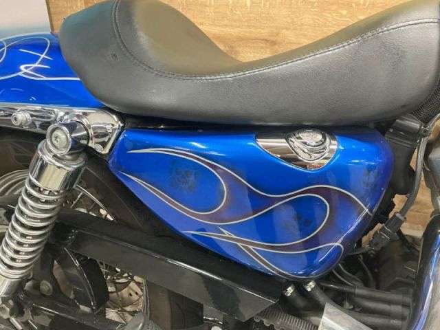 2009 HARLEY-DAVIDSON XLH 883 2009 HARLEY-DAVIDSON XLH 883