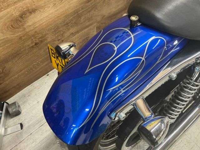 2009 HARLEY-DAVIDSON XLH 883 2009 HARLEY-DAVIDSON XLH 883