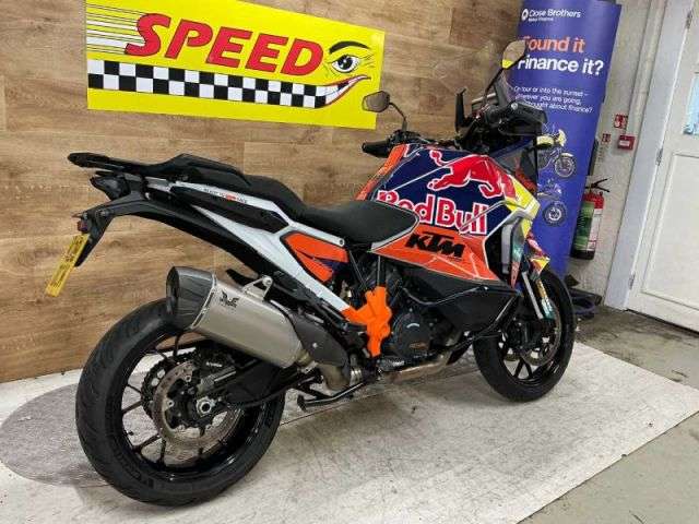 2024 KTM 1290 SUPER ADVENTURE S 24 2024 KTM 1290 SUPER ADVENTURE S 24