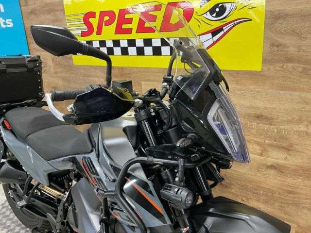 2021 KTM 890 ADVENTURE 21 2021 KTM 890 ADVENTURE 21