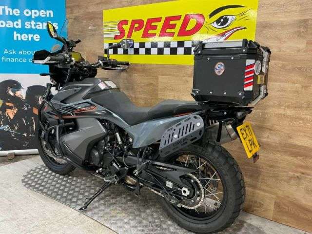 2021 KTM 890 ADVENTURE 21 2021 KTM 890 ADVENTURE 21