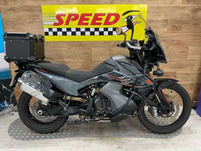 A 2021 KTM 890 ADVENTURE 21 890 Adventure 21 A 2021 KTM 890 ADVENTURE 21 890 Adventure 21