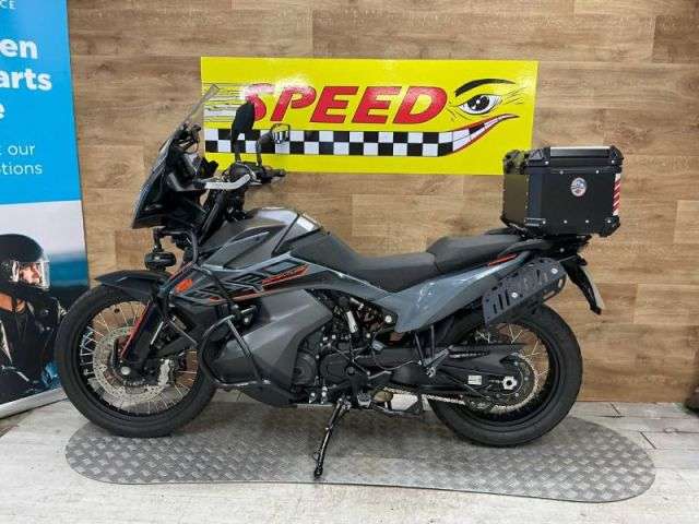 A 2021 KTM 890 ADVENTURE 21 890 Adventure 21 A 2021 KTM 890 ADVENTURE 21 890 Adventure 21