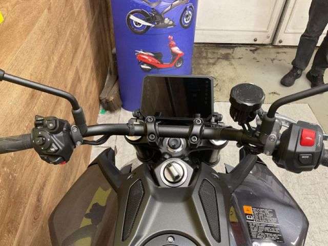2025 YAMAHA MT-09 Y-AMT (MTN890-S) 2025 YAMAHA MT-09 Y-AMT (MTN890-S)