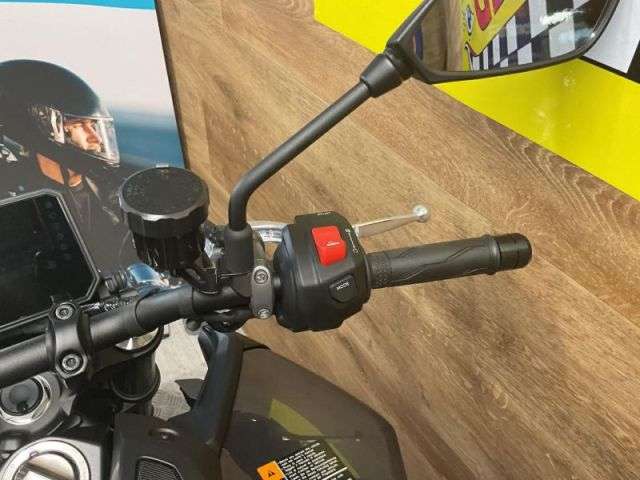 2025 YAMAHA MT-09 Y-AMT (MTN890-S) 2025 YAMAHA MT-09 Y-AMT (MTN890-S)