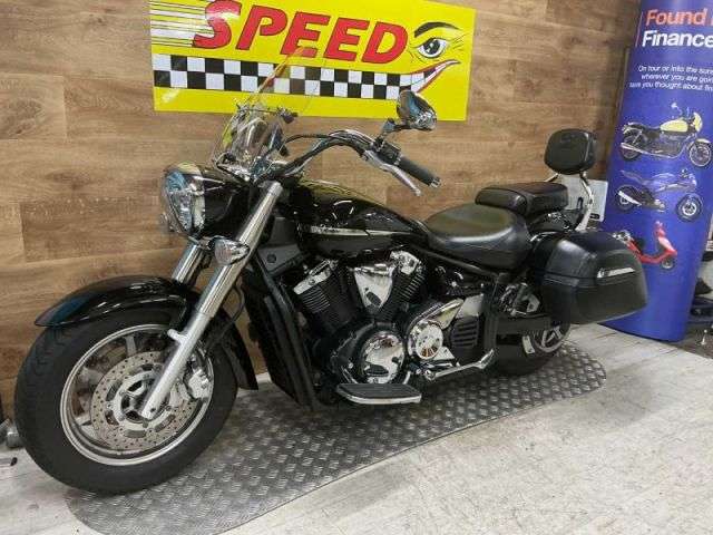 2013 YAMAHA XVS 1300 A MIDNIGHT STAR 2013 YAMAHA XVS 1300 A MIDNIGHT STAR