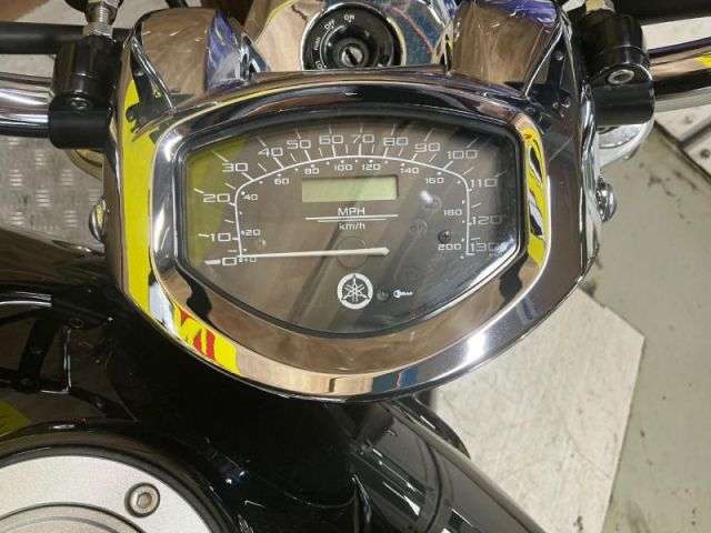 2013 YAMAHA XVS 1300 A MIDNIGHT STAR 2013 YAMAHA XVS 1300 A MIDNIGHT STAR