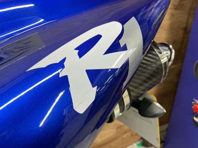 1998 YAMAHA YZF-R1 1998 YAMAHA YZF-R1