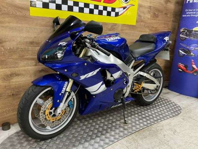 1998 YAMAHA YZF-R1 1998 YAMAHA YZF-R1