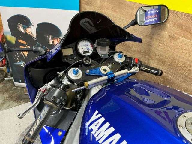 1998 YAMAHA YZF-R1 1998 YAMAHA YZF-R1
