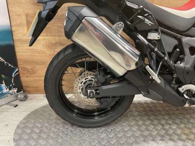 2017 HONDA CRF 1000 D-H 2017 HONDA CRF 1000 D-H
