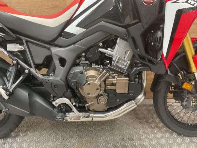 2017 HONDA CRF 1000 D-H 2017 HONDA CRF 1000 D-H