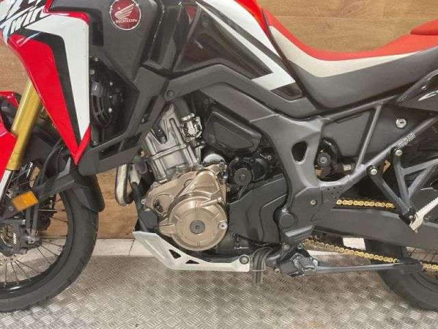2017 HONDA CRF 1000 D-H 2017 HONDA CRF 1000 D-H