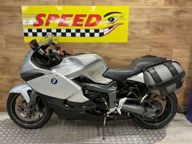 A 2013 BMW K 1300 S K 1300 S A 2013 BMW K 1300 S K 1300 S