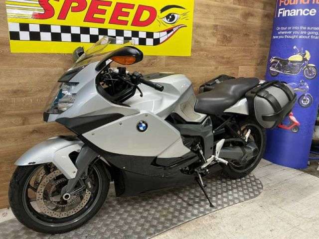 A 2013 BMW K 1300 S K 1300 S A 2013 BMW K 1300 S K 1300 S