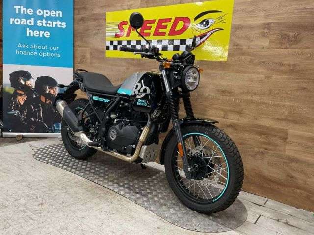 A 2024 ROYAL ENFIELD SCRAM 411 E5 Scram 411 E5 A 2024 ROYAL ENFIELD SCRAM 411 E5 Scram 411 E5