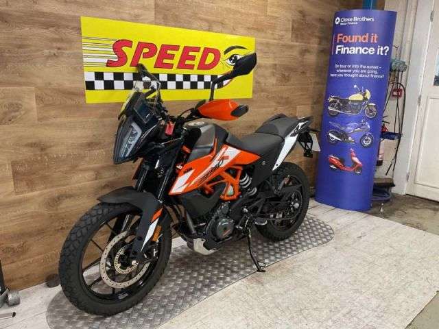 2024 KTM 390 ADVENTURE 24 2024 KTM 390 ADVENTURE 24
