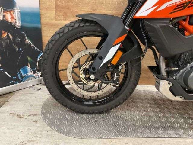 2024 KTM 390 ADVENTURE 24 2024 KTM 390 ADVENTURE 24