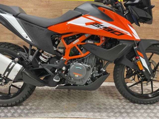 2024 KTM 390 ADVENTURE 24 2024 KTM 390 ADVENTURE 24