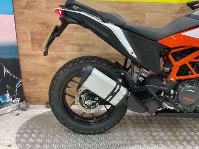 2025 KTM 390 ADVENTURE 24 2025 KTM 390 ADVENTURE 24
