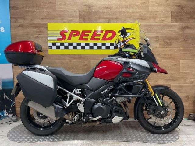 A 2016 SUZUKI DL 1000 AL4 DL 1000 AL4 A 2016 SUZUKI DL 1000 AL4 DL 1000 AL4