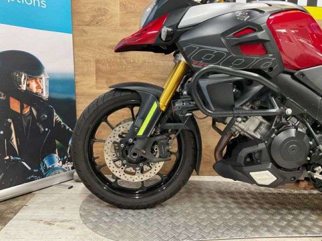 2016 SUZUKI DL 1000 AL4 2016 SUZUKI DL 1000 AL4