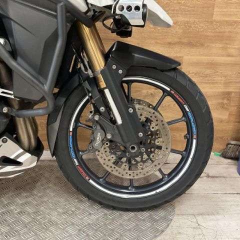 2016 TRIUMPH TIGER EXPLORER 1215 2016 TRIUMPH TIGER EXPLORER 1215