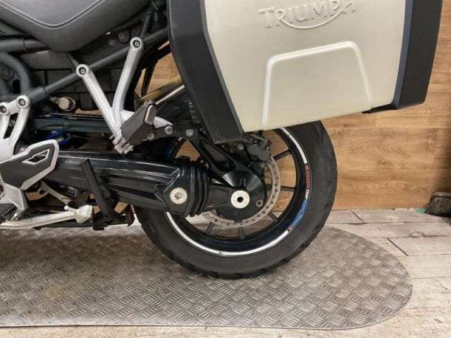 2016 TRIUMPH TIGER EXPLORER 1215 2016 TRIUMPH TIGER EXPLORER 1215