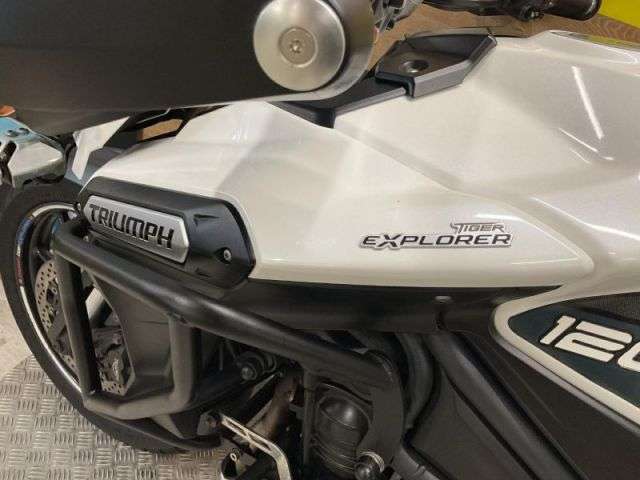 2016 TRIUMPH TIGER EXPLORER 1215 2016 TRIUMPH TIGER EXPLORER 1215