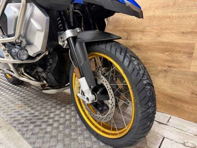 A 2019 BMW R 1250 GS ADV RALLYE TE R 1250 GS ADV Rallye TE A 2019 BMW R 1250 GS ADV RALLYE TE R 1250 GS ADV Rallye TE