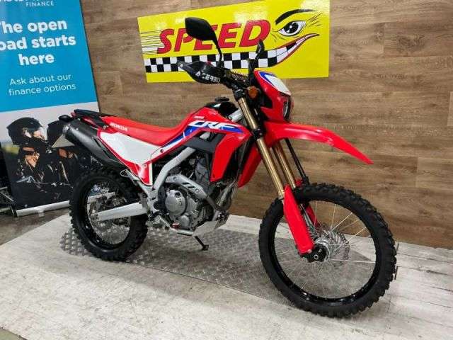 A 2023 HONDA CRF 300 LA-M CRF 300 LA-M A 2023 HONDA CRF 300 LA-M CRF 300 LA-M
