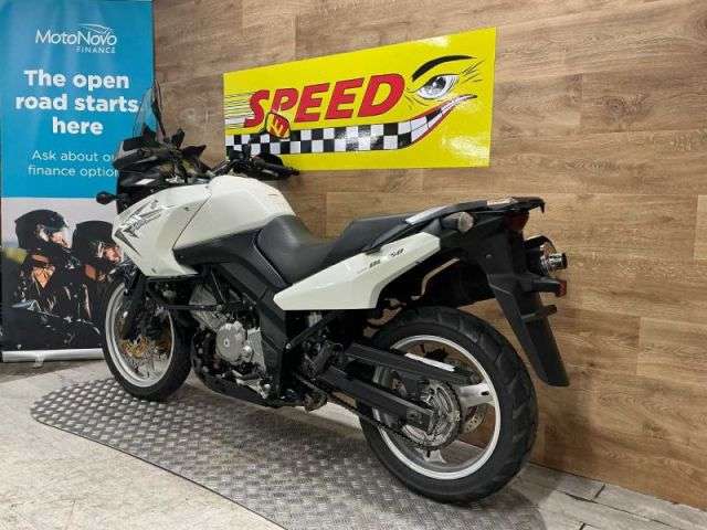 2010 SUZUKI DL 650 L0 2010 SUZUKI DL 650 L0