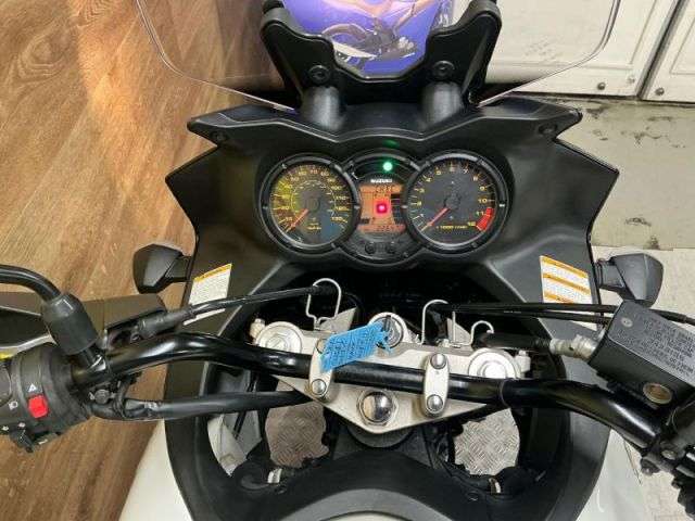 2010 SUZUKI DL 650 L0 2010 SUZUKI DL 650 L0