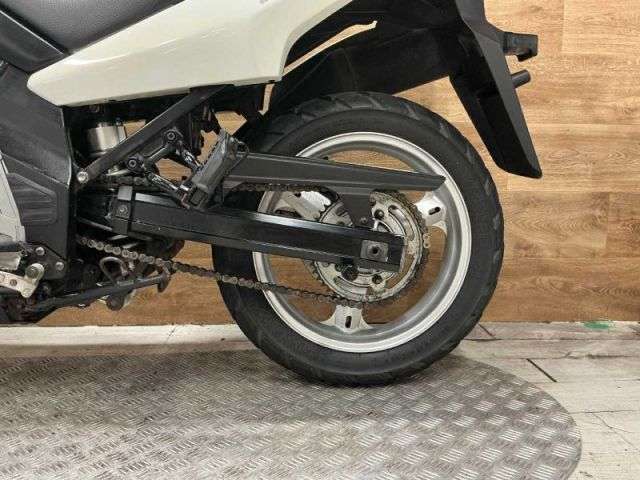 2010 SUZUKI DL 650 L0 2010 SUZUKI DL 650 L0