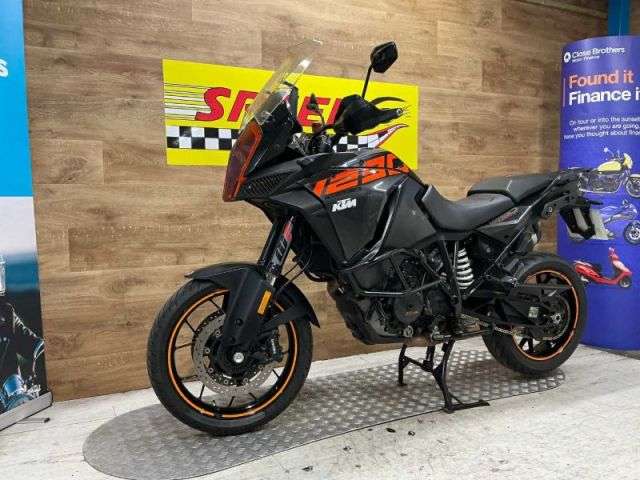 2018 KTM 1290 SUPER ADVENTURE S 24 2018 KTM 1290 SUPER ADVENTURE S 24