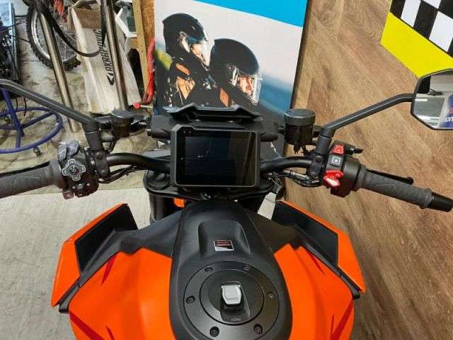 2024 KTM 1390 SUPERDUKE R EVO 24 2024 KTM 1390 SUPERDUKE R EVO 24